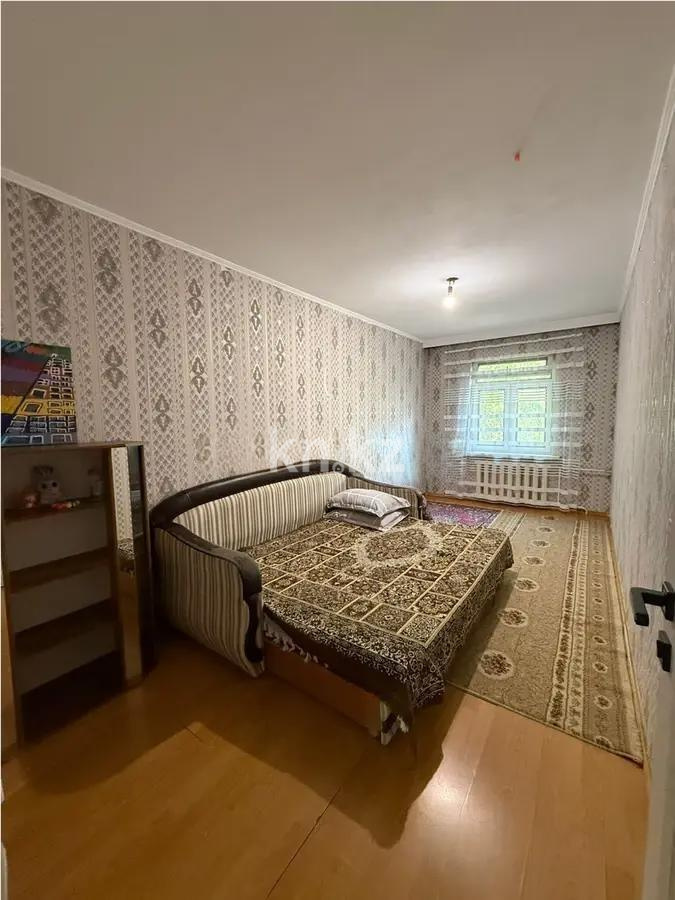 Продажа 3-комнатной квартиры, 58.3 м², ул. Валиханова, дом  13 - Продажа квартир в Алматы с фото фото 1 из 4