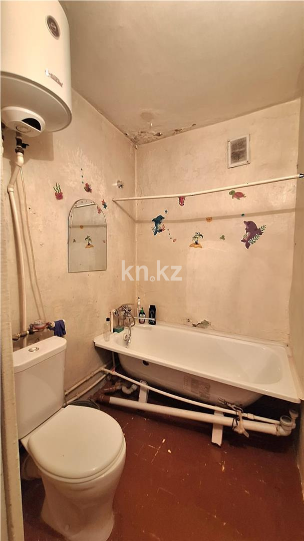 Продажа 1-комнатной квартиры, 30 м², мкр-н 12 в Караганде - фото 4