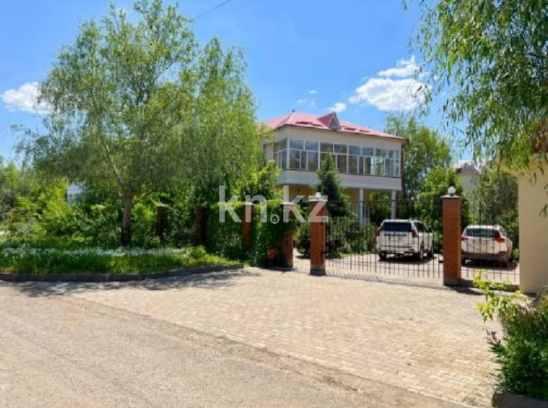 Продажа 7-комнатного дома, 379 м², мкр-н Самал-3 - Продажа домов, коттеджей в Уральске фото 4 из 28