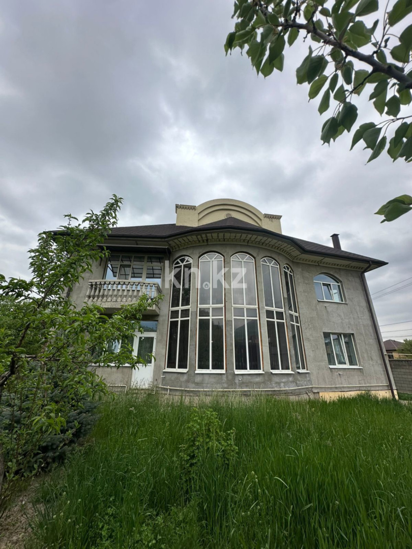 Продажа 10-комнатного дома, 605 м² - Продажа домов, коттеджей в Казахстане - страница 4 фото 1 из 16