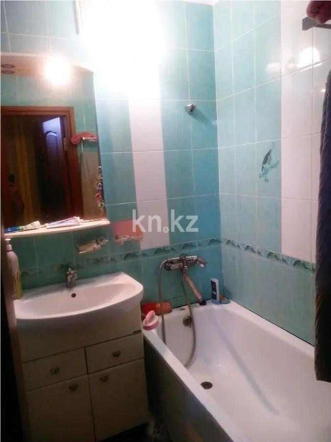 Продажа 3-комнатной квартиры, 68 м², ул. Язева, дом  1 - Продажа  трехкомнатных квартир в Караганде без посредников фото 4 из 4