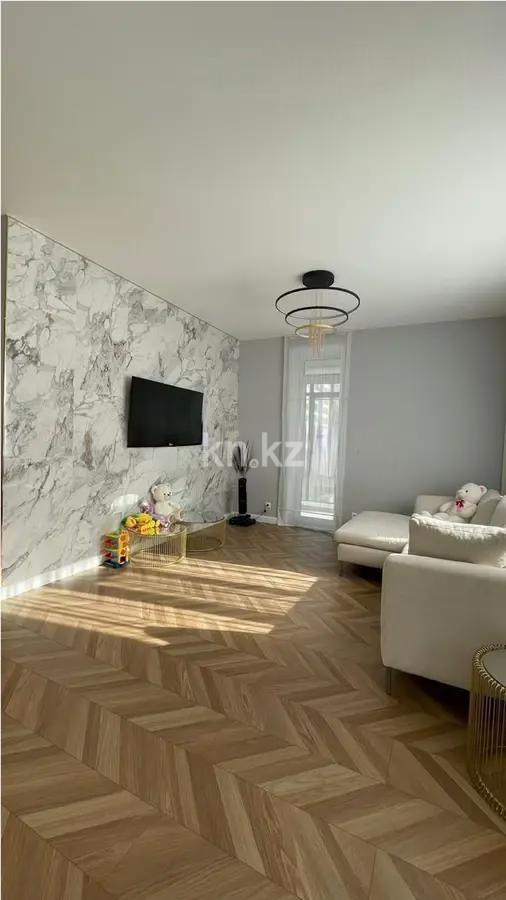 Продажа 5-комнатной квартиры, 162 м² - Продажа  пятикомнатных квартир в Астане фото 1 из 5