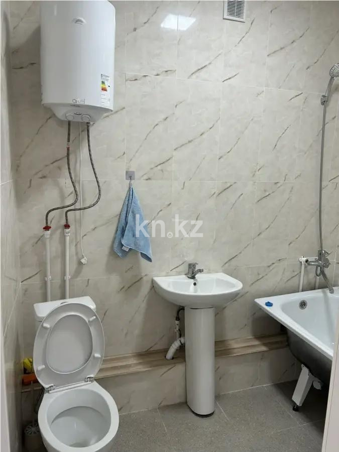 Продажа 2-комнатной квартиры, 40 м² - Продажа квартир в Караганде - страница 8 фото 3 из 14