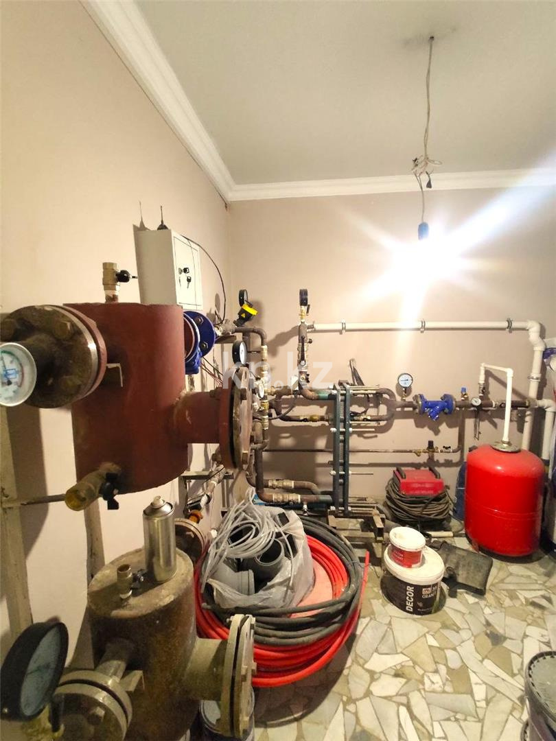 Продажа 9-комнатного дома, 450 м², мкр-н Алтын Арка - Продажа домов, коттеджей в Караганде фото 29 из 30