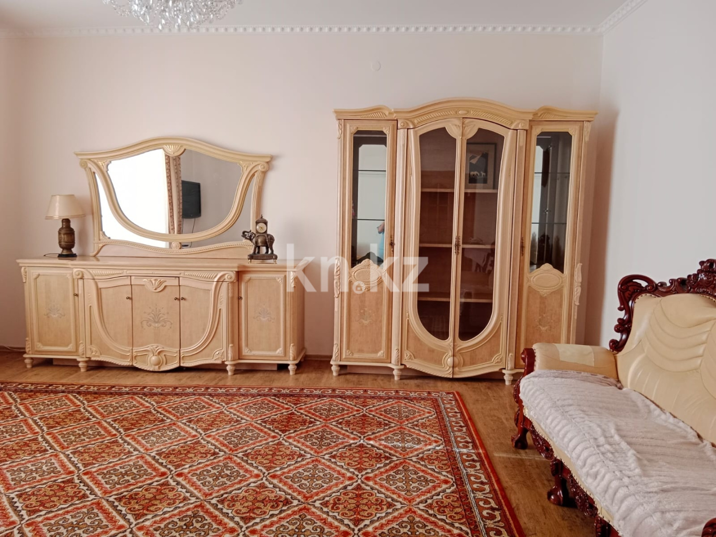Аренда 4-комнатной квартиры, 140 м² - Аренда квартир помесячно в Казахстане - страница 4 фото 4 из 14