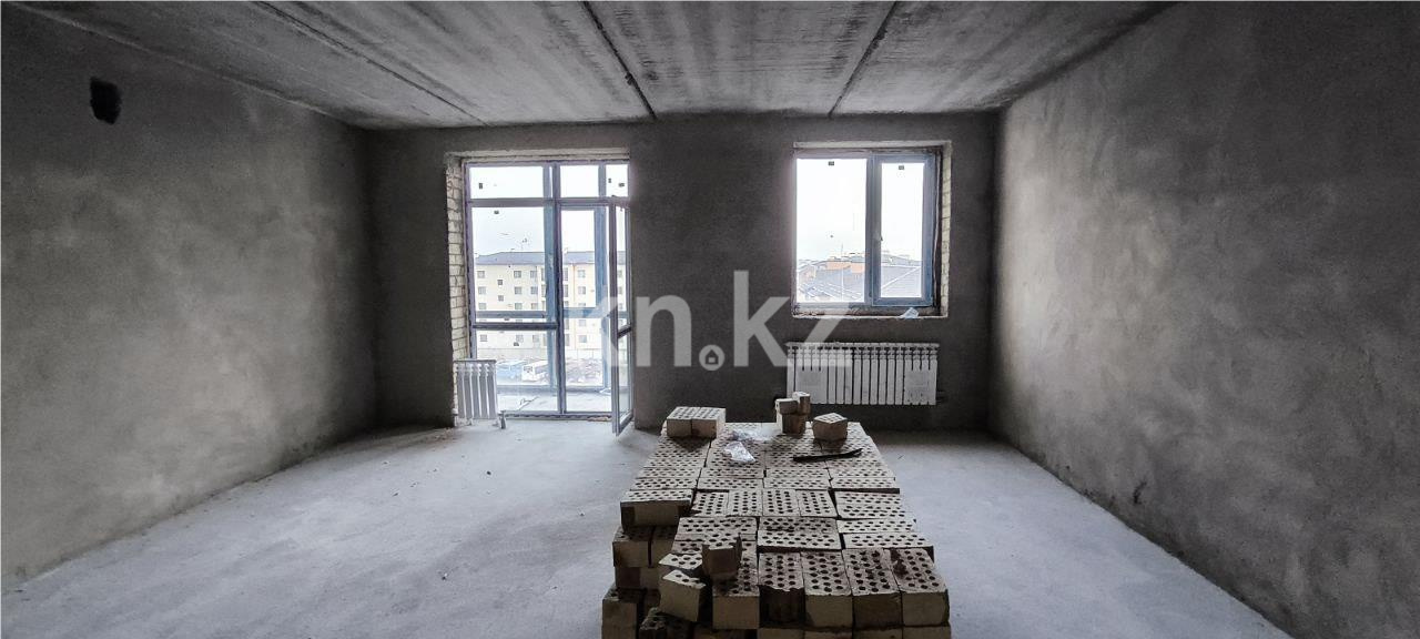 Продажа 1-комнатной квартиры, 40 м², ул. Муканова в Караганде