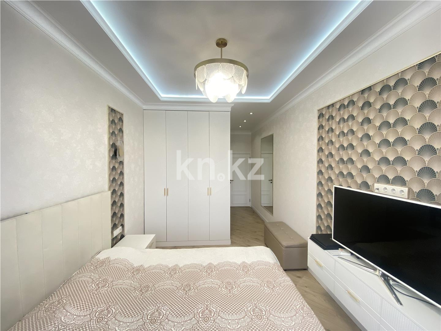 Продажа 4-комнатной квартиры, 127 м² - Продажа четырехкомнатных квартир в Астане фото 1 из 15