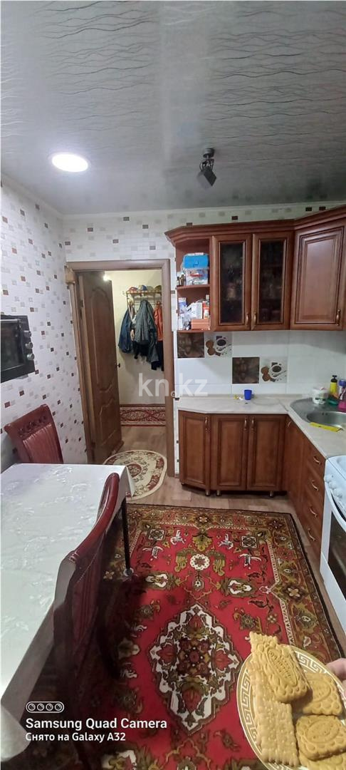 Продажа 4-комнатной квартиры, 81 м², ул. Озёрная - Продажа квартир в Темиртау фото 12 из 18