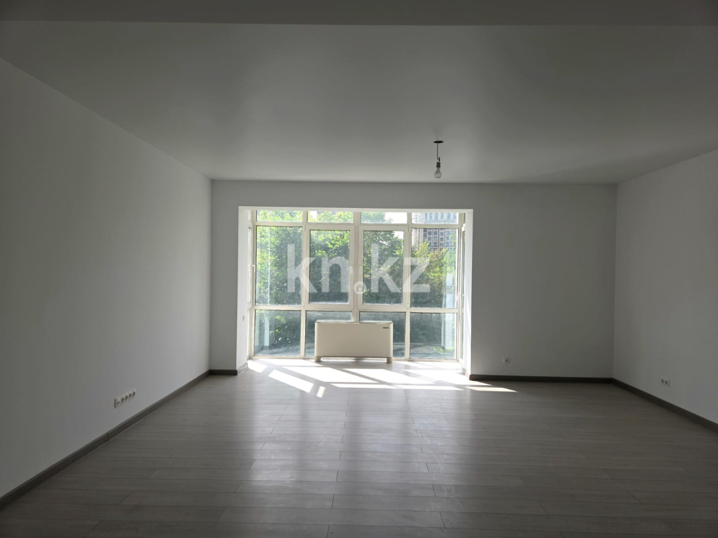 Продажа 2-комнатной квартиры, 89.5 м² - Продажа квартир в монолитном доме в Алматы - страница 14 фото 9 из 18