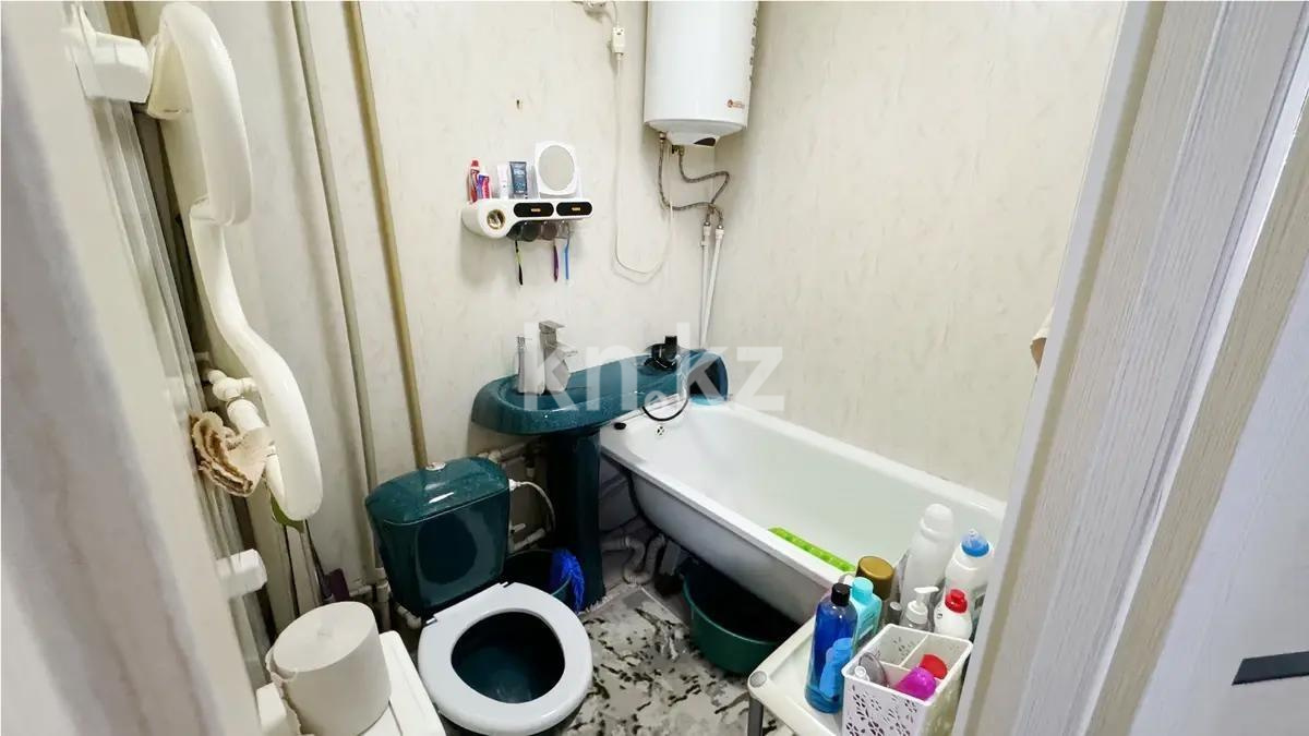 Продажа 3-комнатной квартиры, 56 м², ул. Абая, дом  42 - Продажа квартир в Темиртау без посредников фото 5 из 6