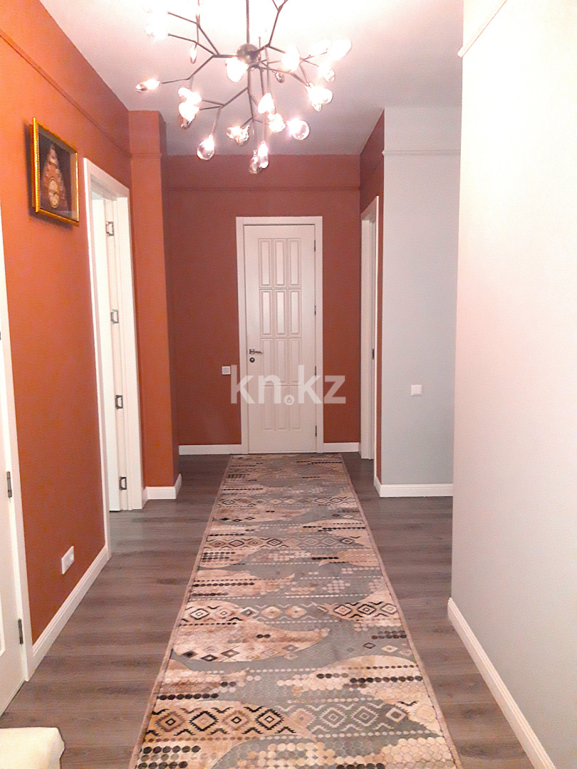 Продажа 3-комнатной квартиры, 102 м², ул. Бектурова, дом  3 - ул. Сыганак - Продажа квартир в Астане фото 1 из 22