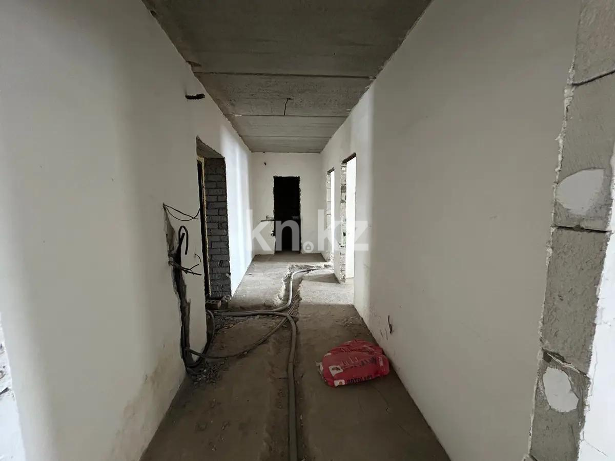 Продажа 2-комнатной квартиры, 70 м², ул. Даулеткерей, дом  10 в Астане - фото 3