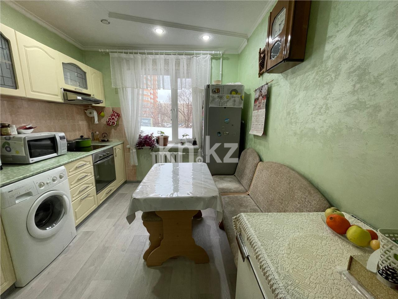 Продажа 2-комнатной квартиры, 53 м² - Продажа квартир в Караганде - страница 2 фото 6 из 17