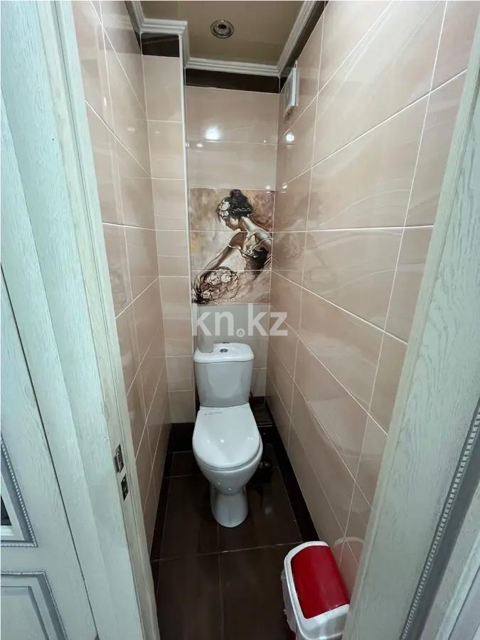 Продажа 4-комнатной квартиры, 63 м², мкр-н 18, дом  18 - Продажа квартир в Караганде фото 6 из 8