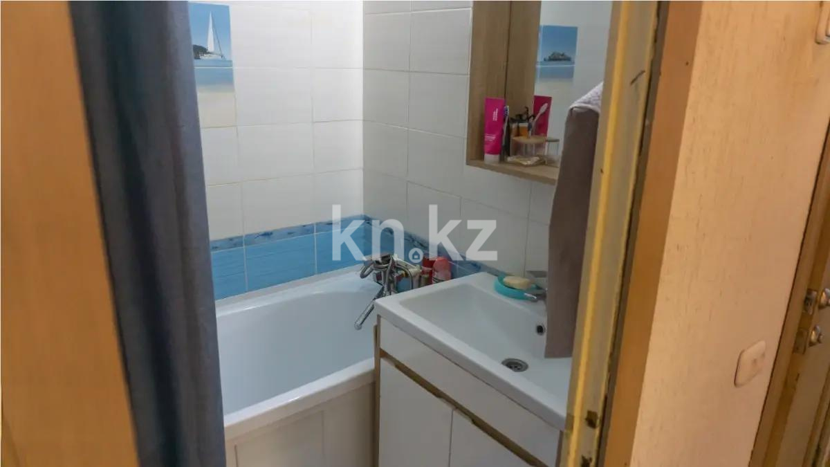 Продажа 4-комнатной квартиры, 76 м², мкр. Степной-4, дом  25 - Продажа  четырехкомнатных квартир в Караганде фото 7 из 9