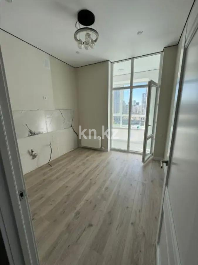 Продажа 3-комнатной квартиры, 76.1 м², ул. Казыбек би, дом  7/1 в Астане - фото 3