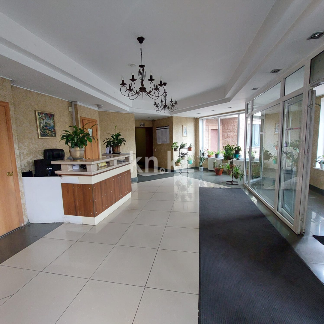 Аренда 1-комнатной квартиры, 50 м², ул. Ходжанова, дом  76 - пр. Аль-Фараби - Аренда квартир помесячно в Казахстане фото 24 из 28