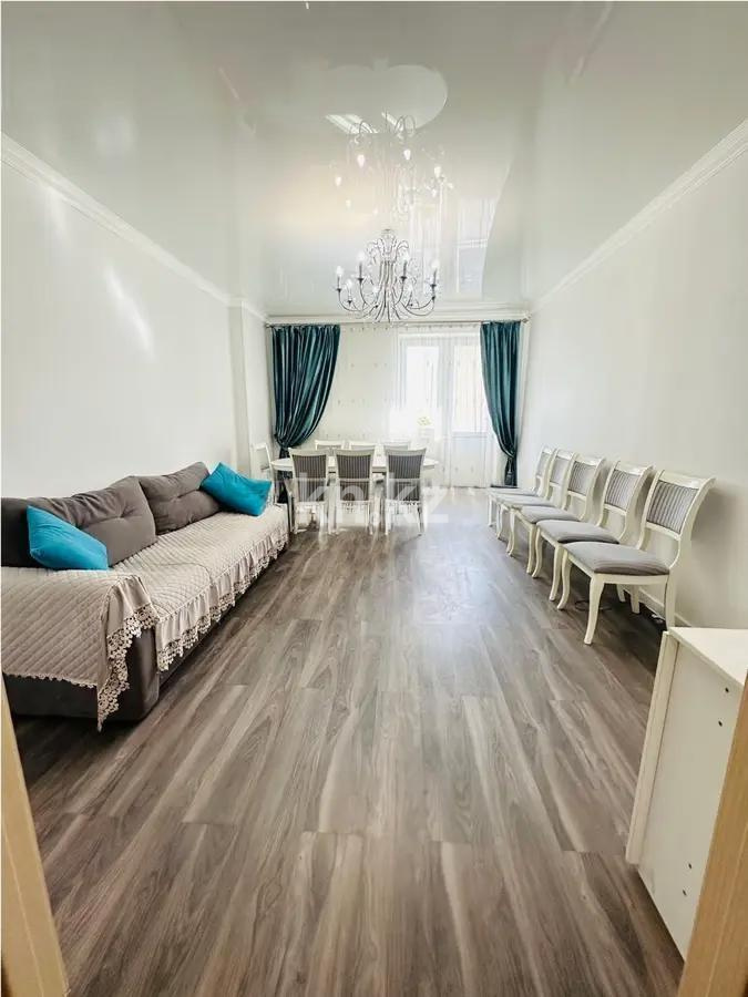 Продажа 4-комнатной квартиры, 100 м² - Продажа квартир в монолитно-каркасном доме в Казахстане фото 1 из 8