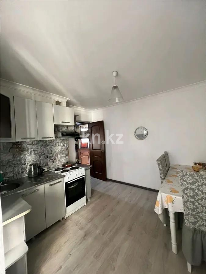 Продажа 4-комнатной квартиры, 86 м², пр. Шахтеров, дом  31 - Продажа  четырехкомнатных квартир в Караганде без посредников фото 5 из 8