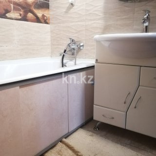 Продажа 3-комнатной квартиры, 86 м² - Продажа жилой и коммерческой недвижимости в Усть-Каменогорске фото 12 из 26