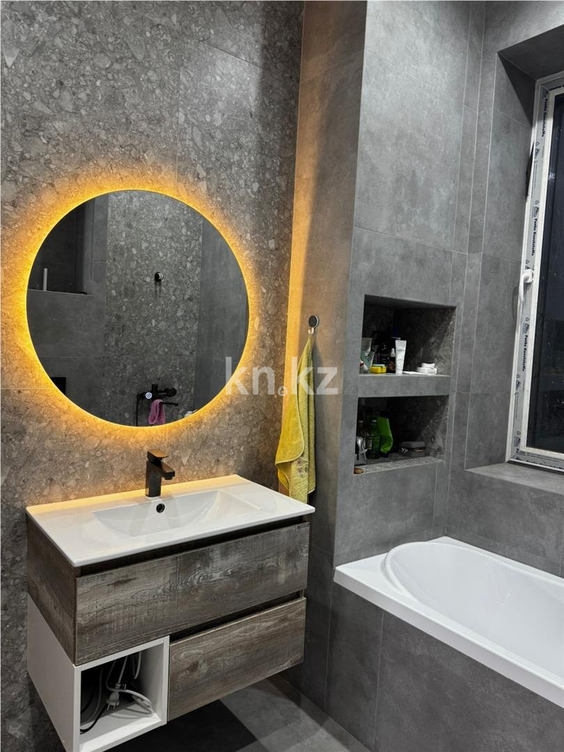 Продажа 3-комнатной квартиры, 80 м² - Продажа трехкомнатных квартир в кирпичном доме в Караганде фото 15 из 33
