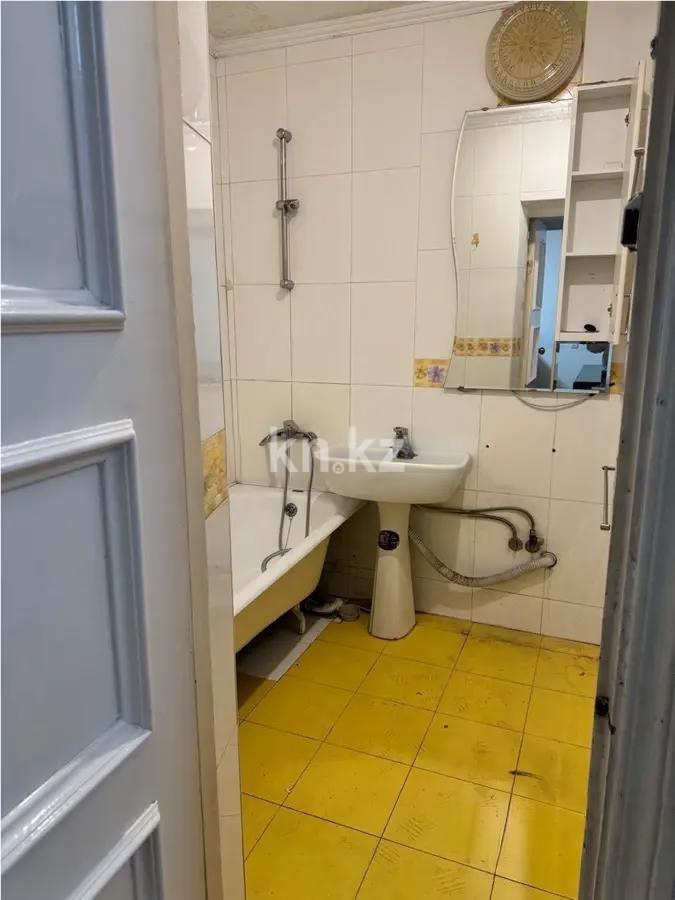 Продажа 3-комнатной квартиры, 82 м², ул. Амангельды, дом  55 в Алматы - фото 5