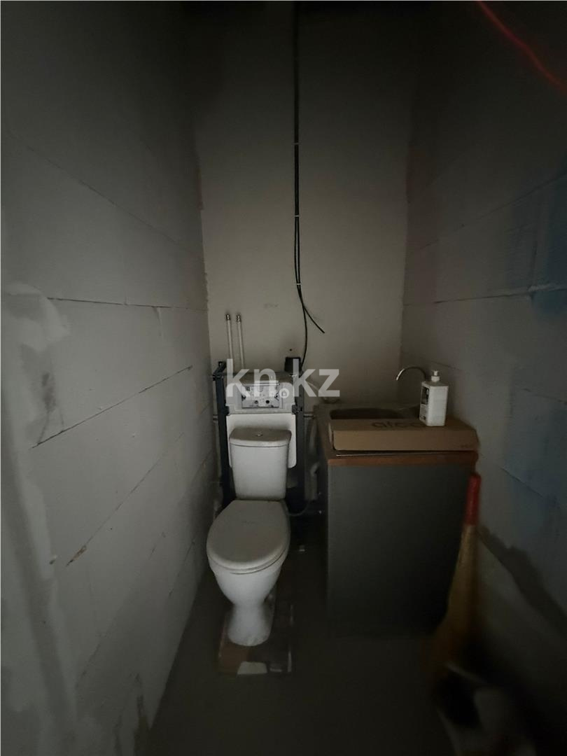 Продажа 3-комнатной квартиры, 97 м² в Караганде - фото 12