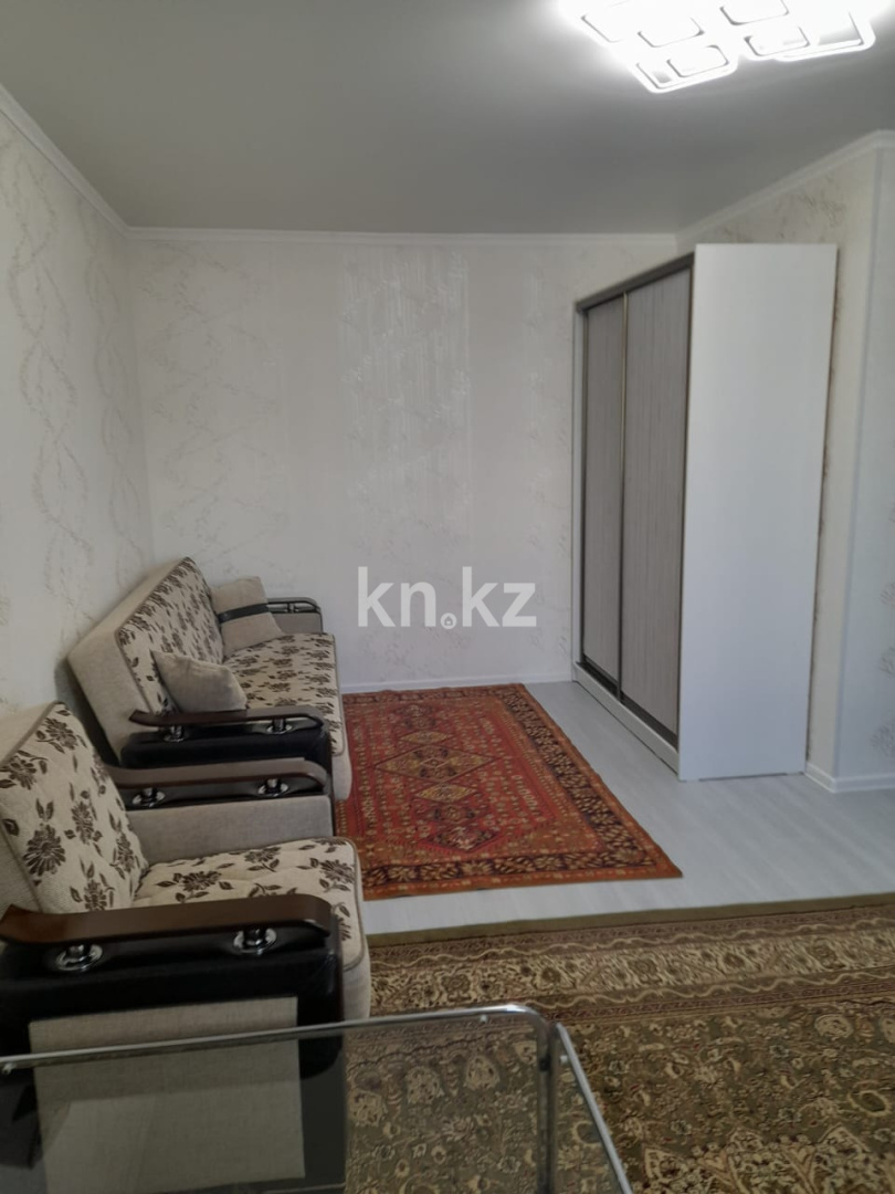 Аренда 1-комнатной квартиры, 43 м² в Астане