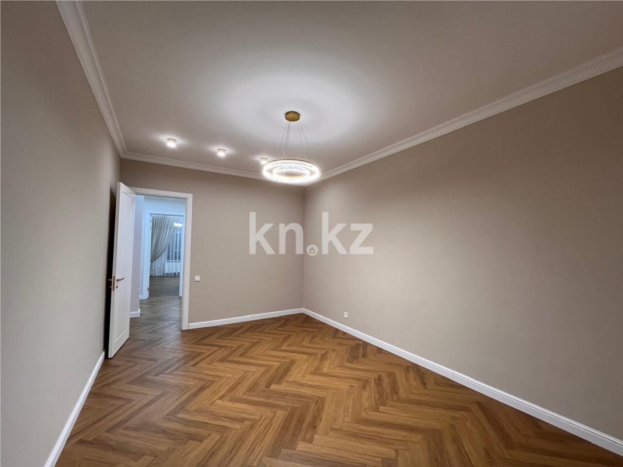 Продажа 4-комнатной квартиры, 140 м² в Астане - фото 9