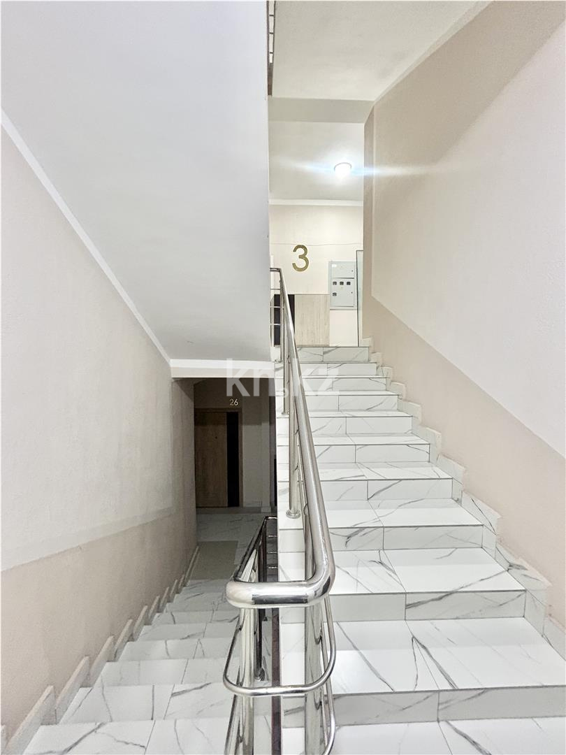 Продажа 2-комнатной квартиры, 70 м² - Продажа двухкомнатных квартир на Юго-Востоке Караганды - страница 5 фото 14 из 18