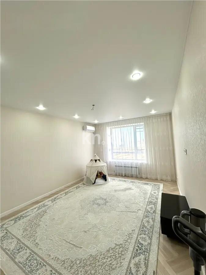 Продажа 2-комнатной квартиры, 60.6 м² в Астане