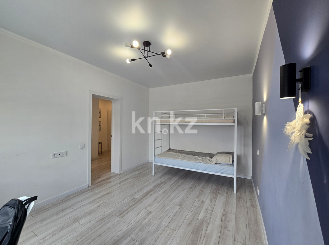 Продажа 2-комнатной квартиры, 65 м², ул. Толе би, дом  286\1 в Алматы - фото 15