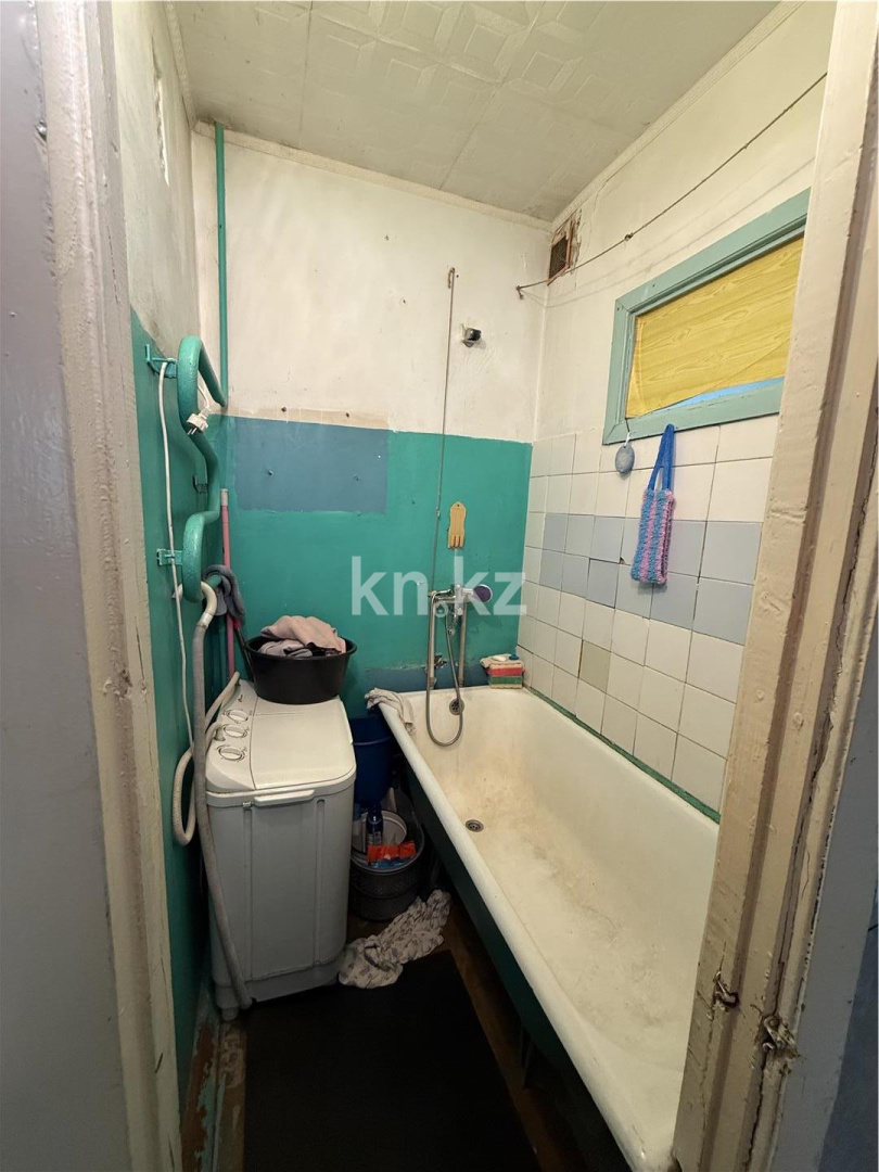 Продажа 2-комнатной квартиры, 44 м² - Продажа зданий в Алматинской области фото 6 из 9