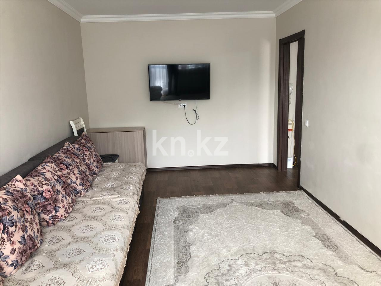 Продажа 5-комнатной квартиры, 75 м², 2 кв-л, дом  24 - Продажа  пятикомнатных квартир в Караганде фото 1 из 18