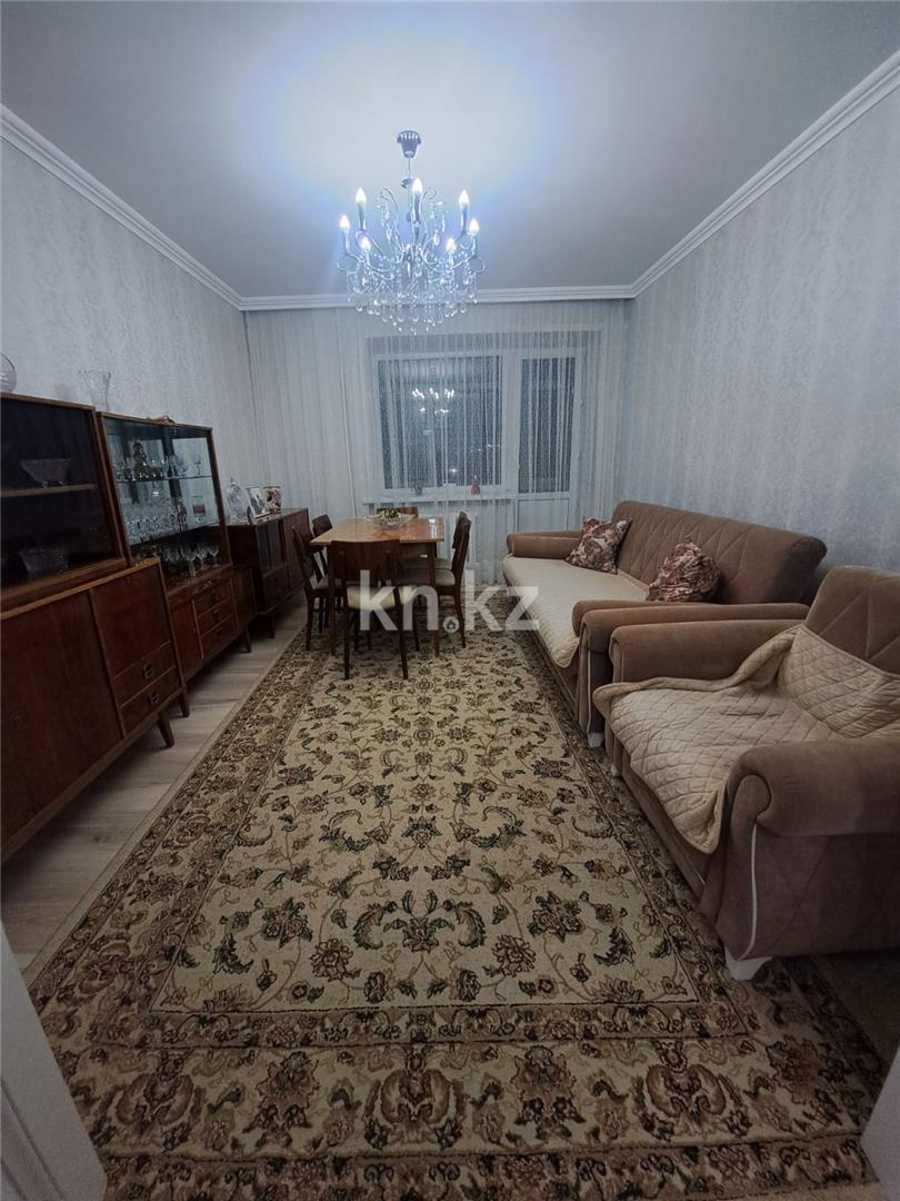 Продажа 3-комнатной квартиры, 61 м², мкр-н 18 - Продажа квартир в Караганде фото 1 из 11