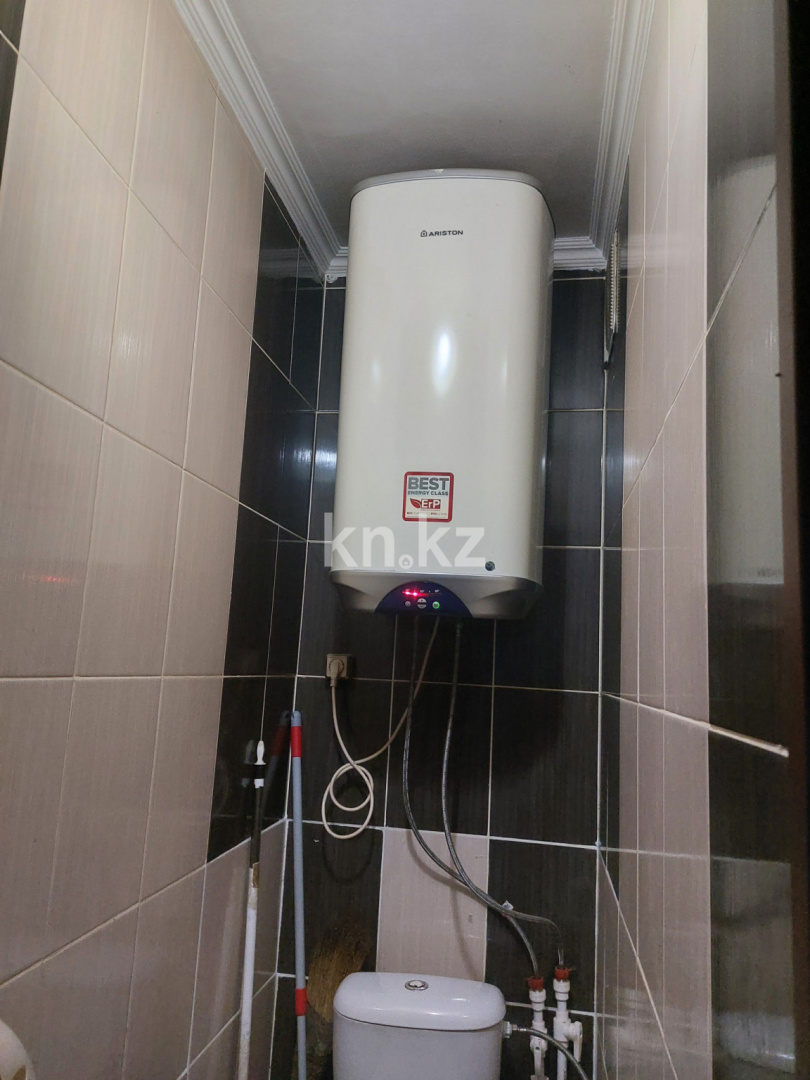 Продажа 4-комнатной квартиры, 61 м², мкр-н 14, дом  18 - Продажа  четырехкомнатных квартир в Караганде фото 18 из 24