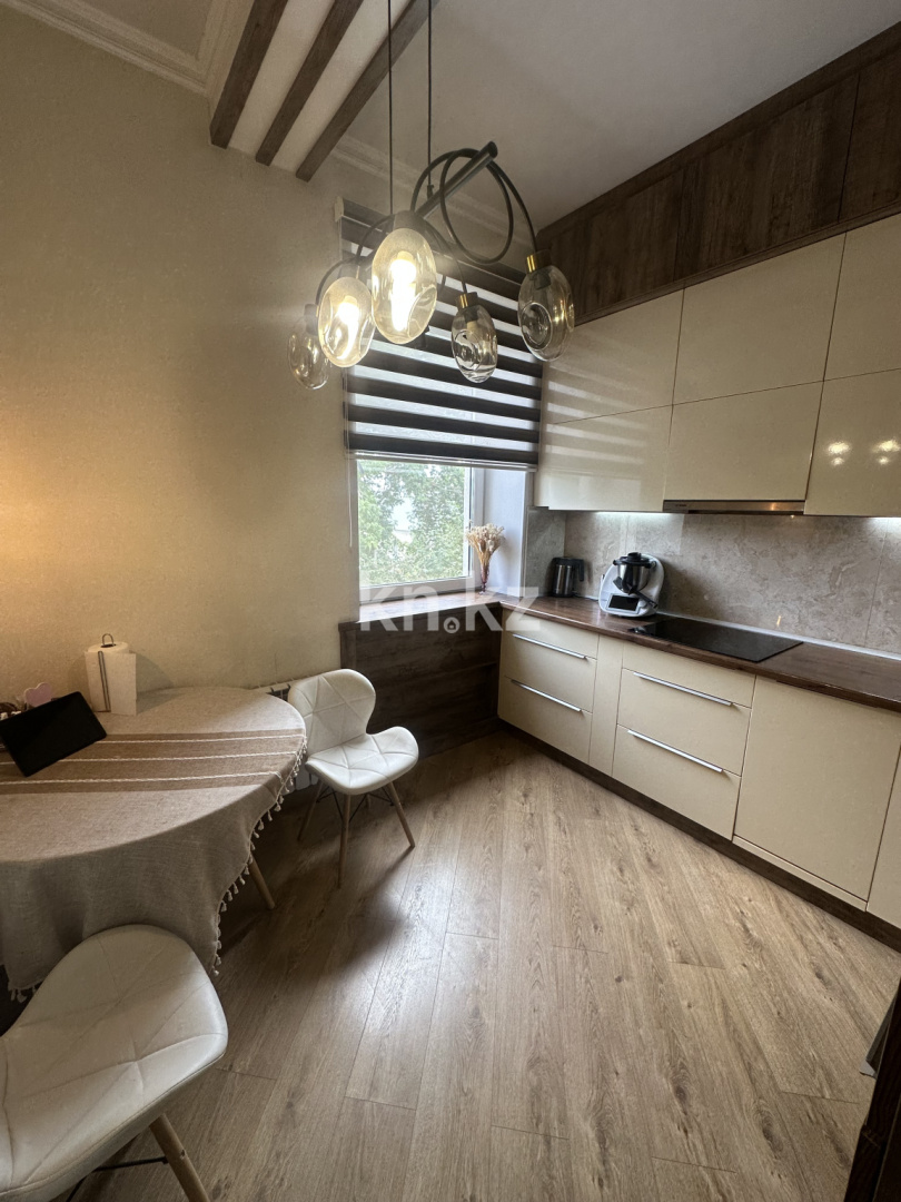 Продажа 2-комнатной квартиры, 44 м² - Продажа двухкомнатных квартир в Караганде - страница 2 фото 7 из 19