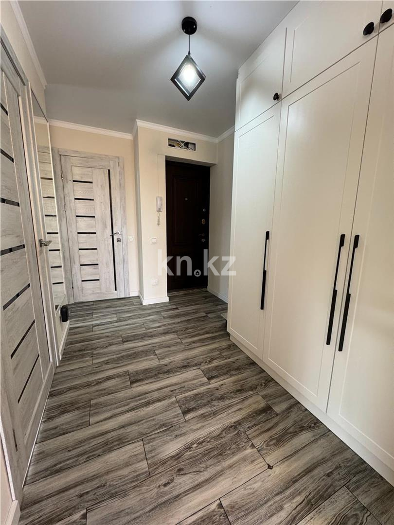 Продажа 3-комнатной квартиры, 50 м², ул. Аманжолова в Караганде - фото 10