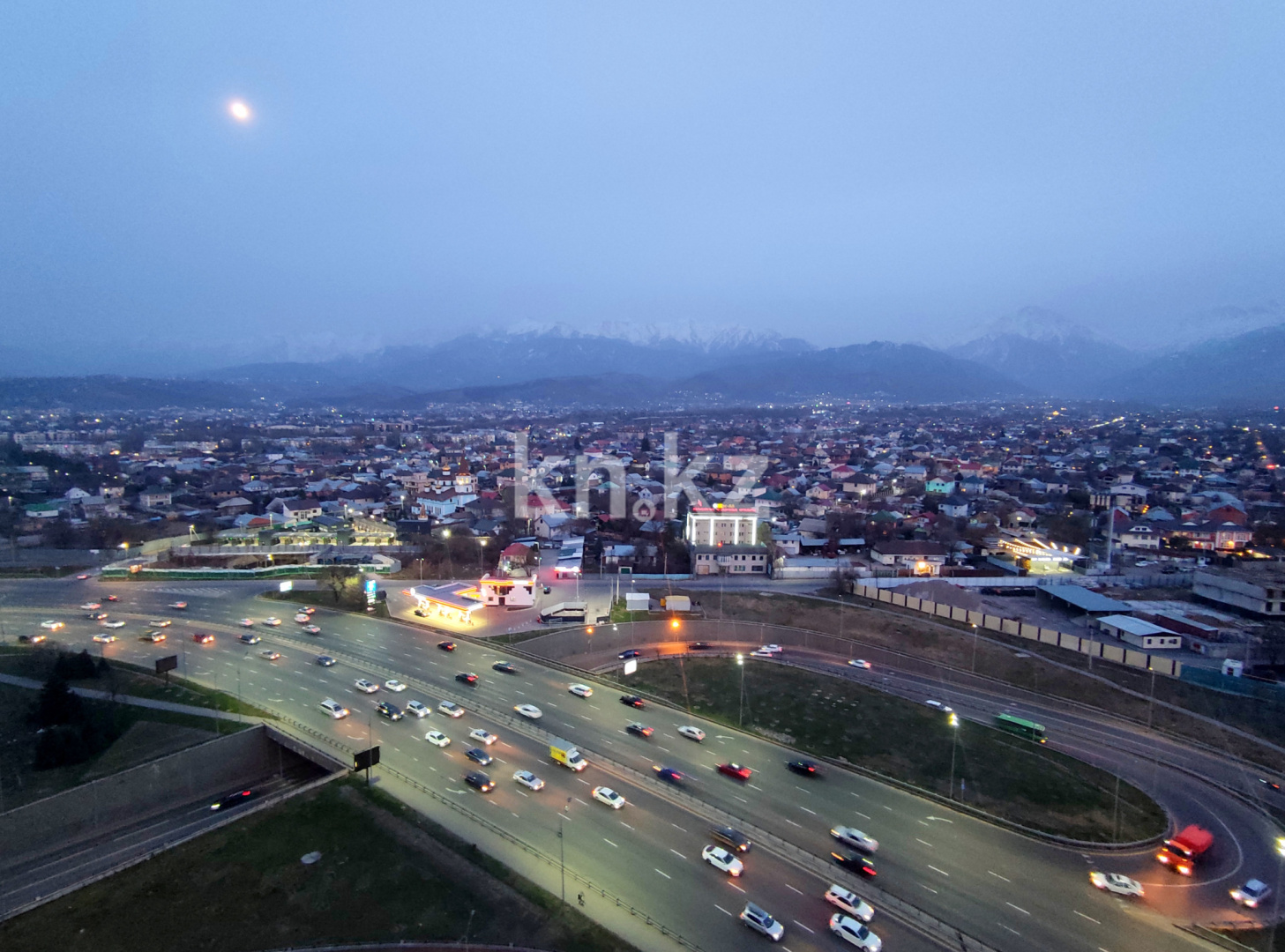 Аренда 1-комнатной квартиры посуточно, 38 м², ул. Розыбакиева, дом  289 - Аренда квартир посуточно в Алматы с фото фото 4 из 4