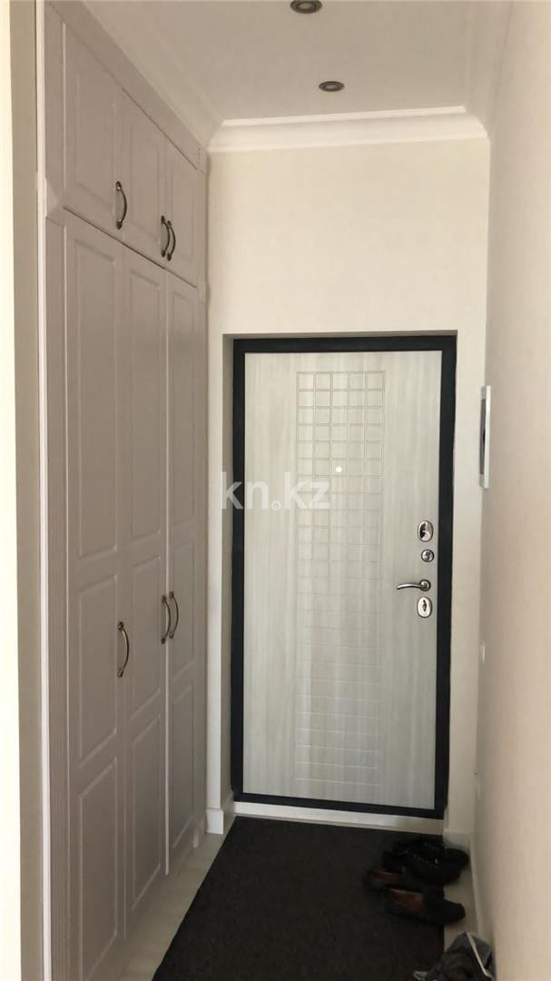 Продажа 3-комнатной квартиры, 96 м², мкр-н Алтын Арка в Караганде - фото 18