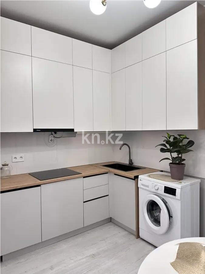 Продажа 1-комнатной квартиры, 35 м², ул. Айтматова, дом  40/2 в Астане - фото 2