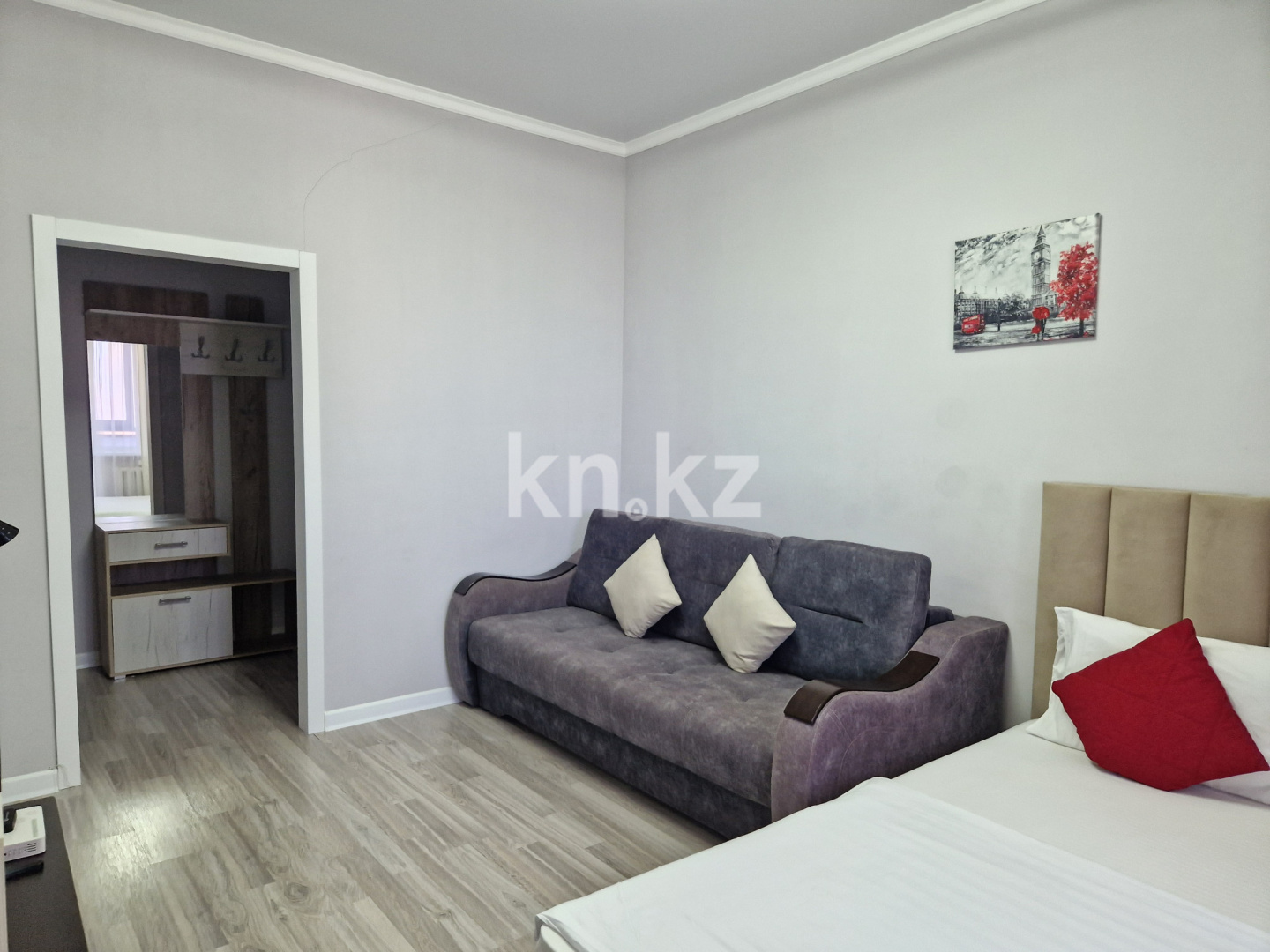 Аренда 1-комнатной квартиры посуточно, 40 м², пр. Кабанбай батыра, дом  4/2 - ул. Космонавтов - Аренда квартир посуточно в Астане с фото фото 7 из 12