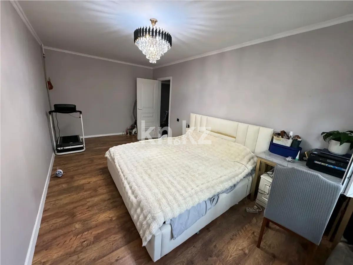 Продажа 3-комнатной квартиры, 62 м², мкр-н 11, дом  11 в Алматы - фото 3