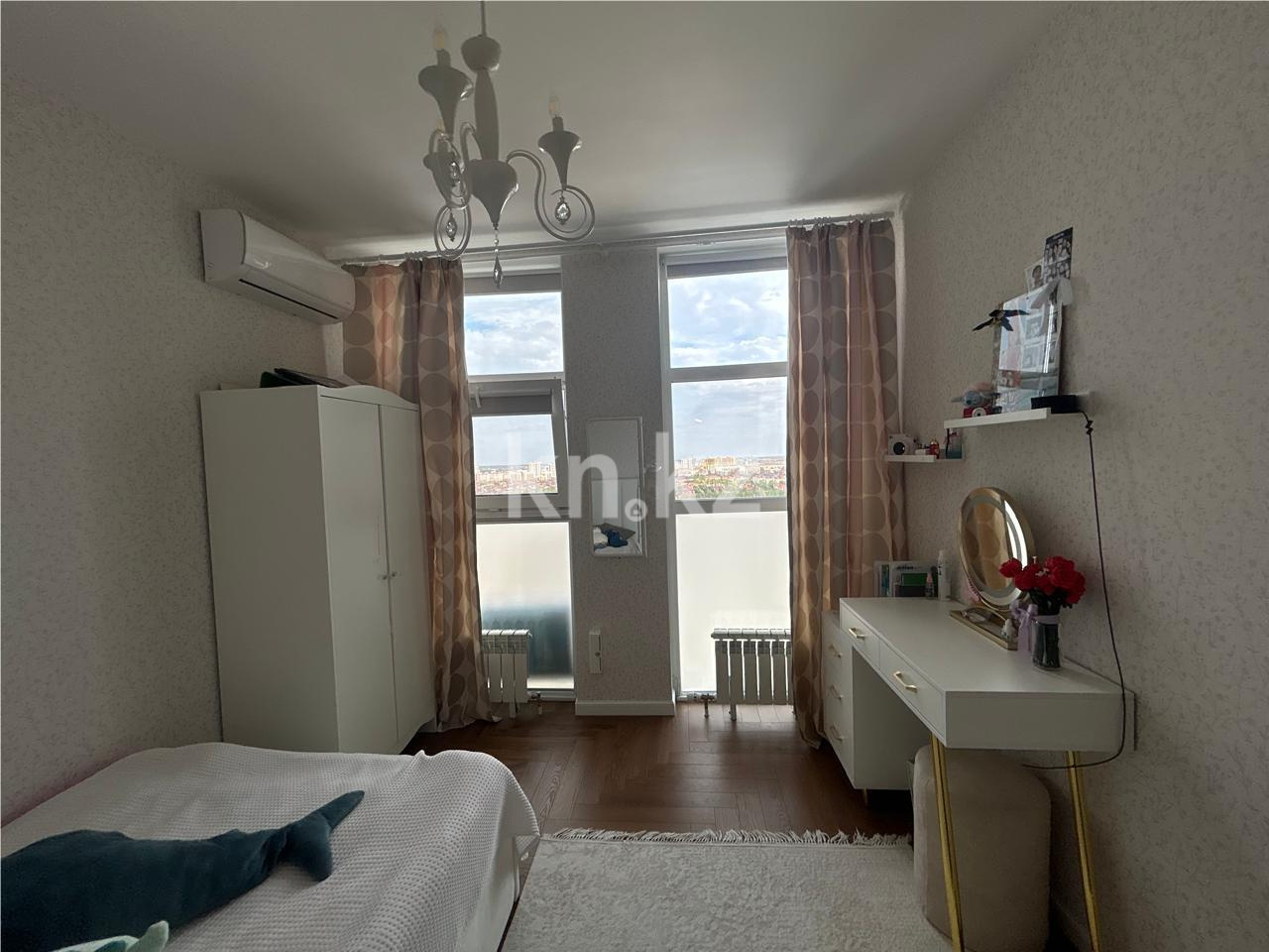 Продажа 4-комнатной квартиры, 85 м², пр. Мангилик Ел в Астане - фото 15