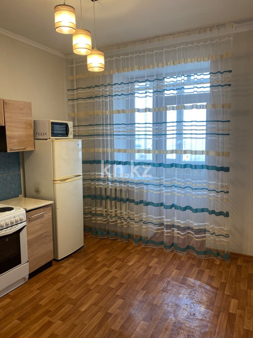 Аренда 1-комнатной квартиры, 36 м² в Астане