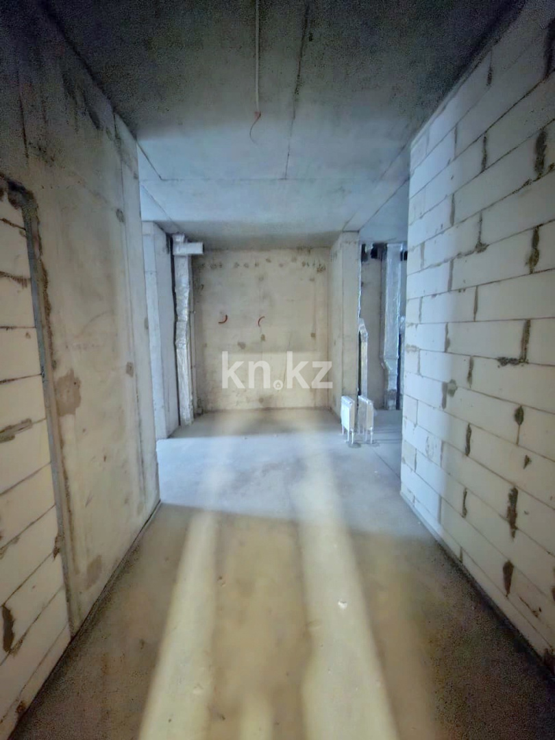 Продажа 2-комнатной квартиры, 53.16 м², пр. Абая в Алматы - фото 11