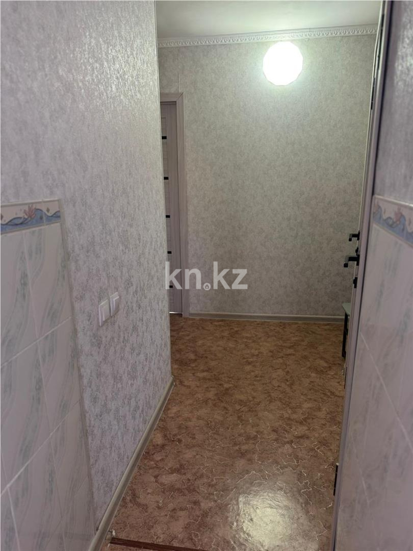 Продажа 2-комнатной квартиры, 47 м², мкр-н 18 - Продажа квартир в Караганде фото 9 из 12