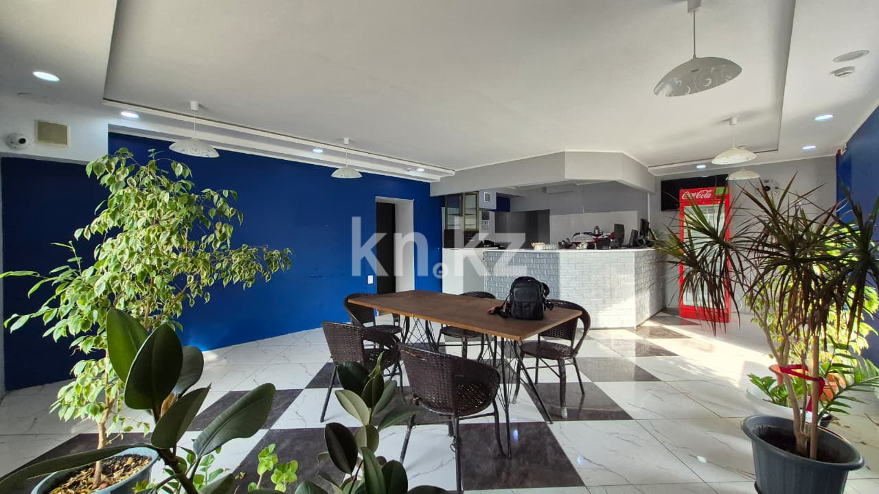 Аренда , ул. Абая, дом  14 А - Продажа и аренда недвижимости в Атырау фото 15 из 30