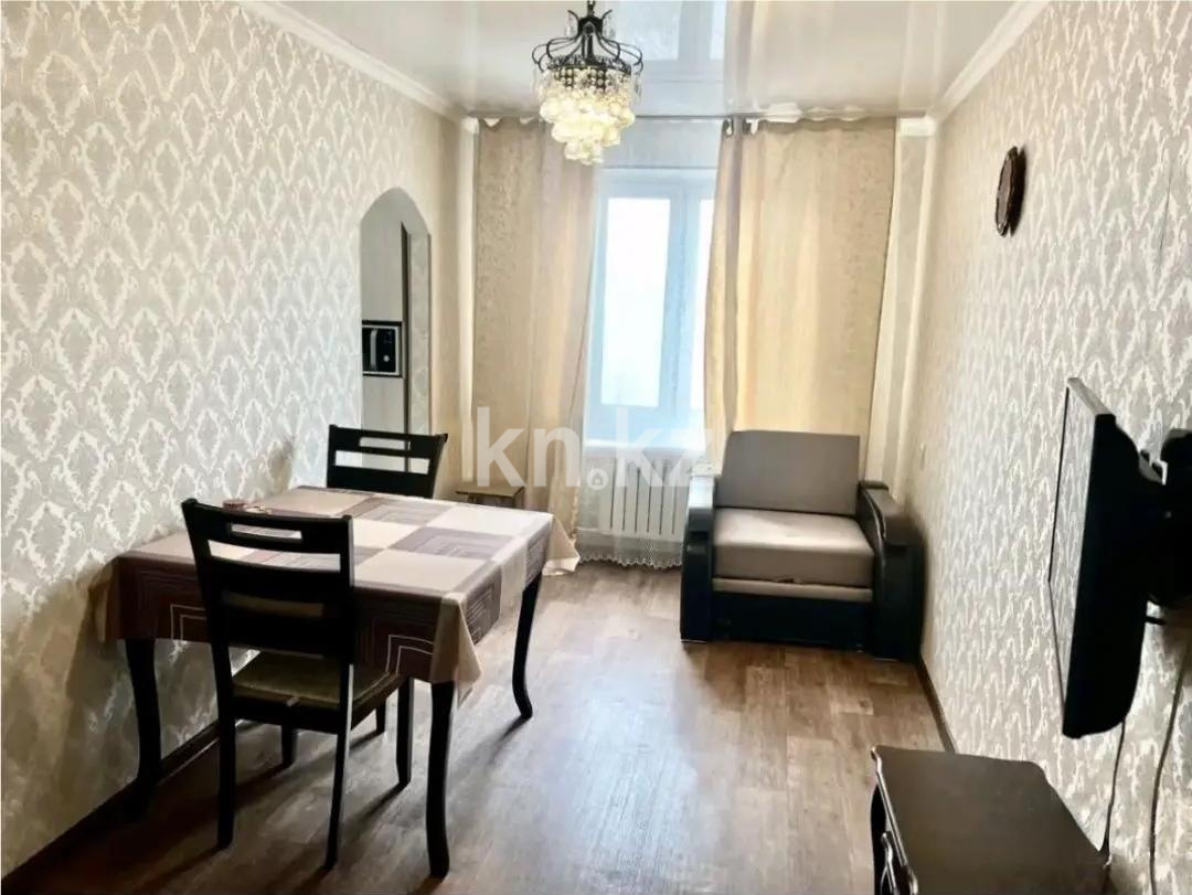 Продажа 3-комнатной квартиры, 60 м², мкр-н Аксай-2, дом  62 - Продажа  трехкомнатных квартир в Алматы с фото фото 1 из 5