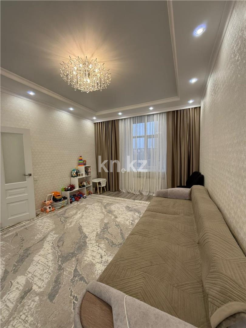 Продажа 3-комнатной квартиры, 86 м² - Продажа квартир в кирпичном доме в Караганде фото 1 из 16